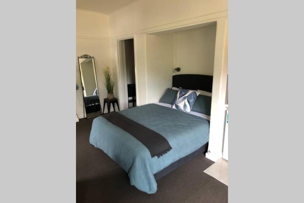 Appartement East Melbourne City Studio - Amazing Location & Sunny Charm Extérieur photo