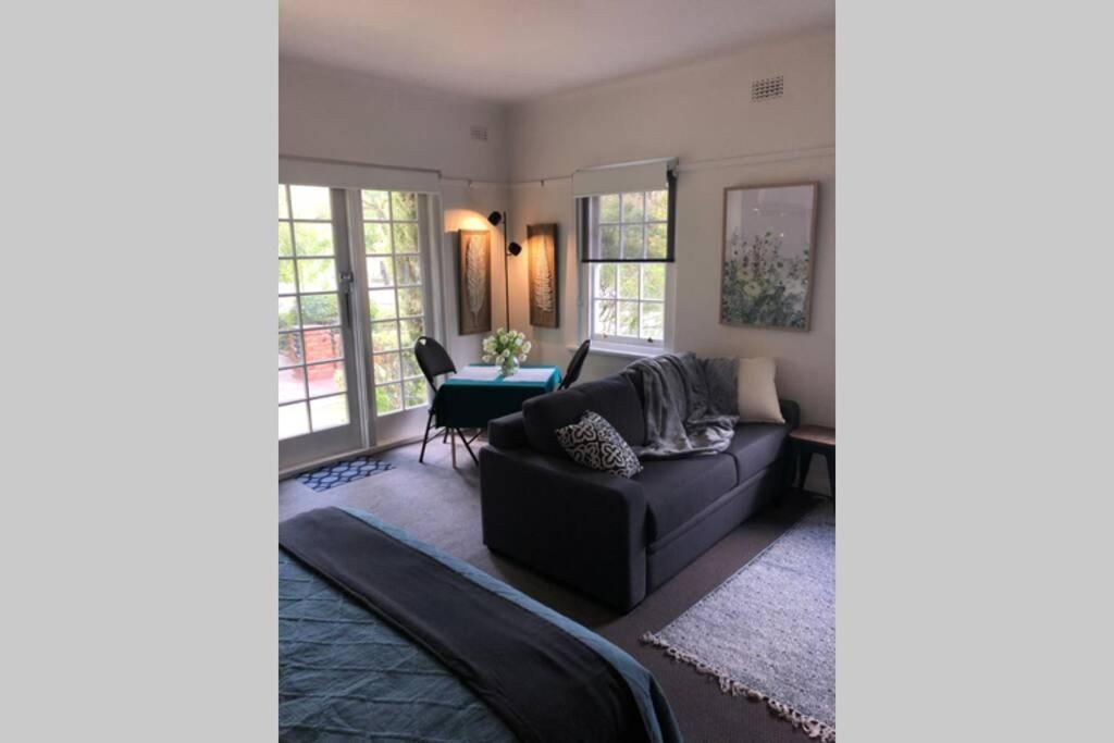 Appartement East Melbourne City Studio - Amazing Location & Sunny Charm Extérieur photo