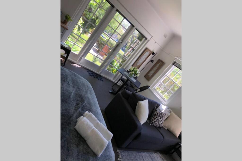 Appartement East Melbourne City Studio - Amazing Location & Sunny Charm Extérieur photo
